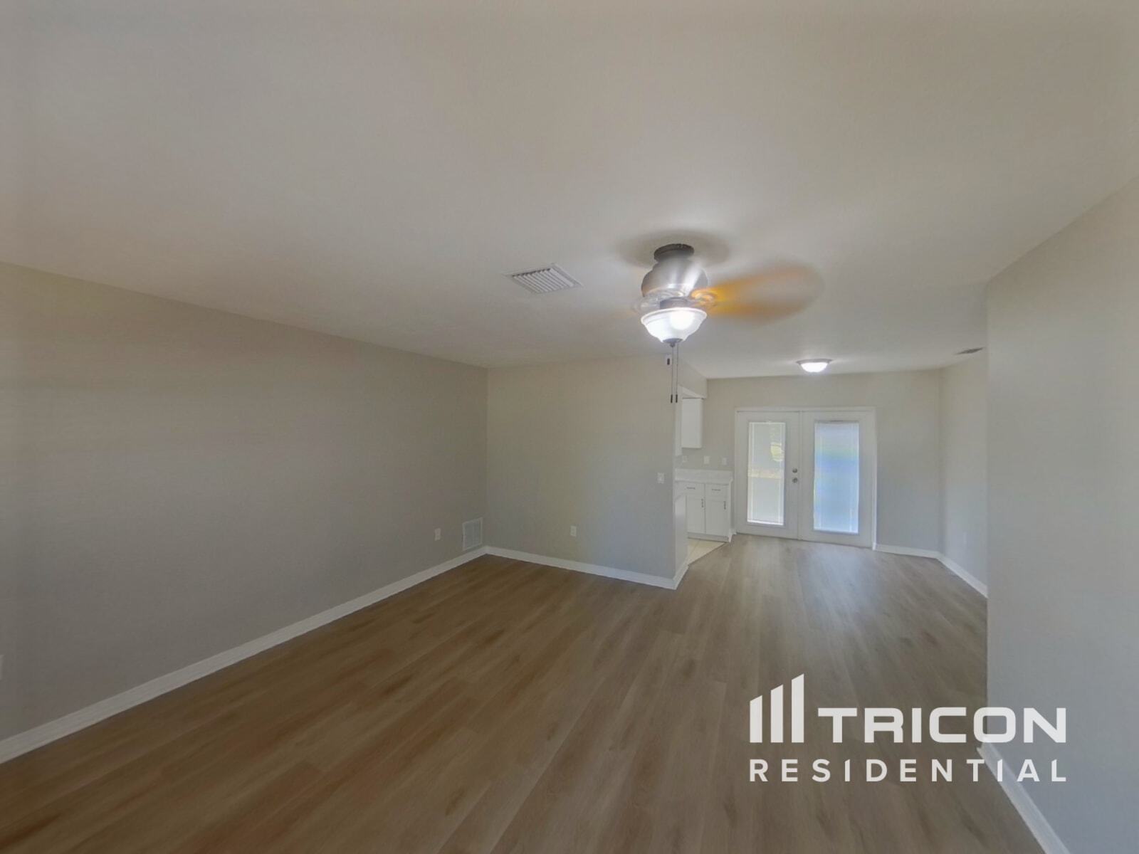 Building Photo - 4000 Berkshire Dr