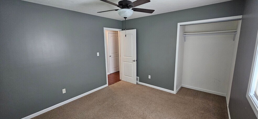 Building Photo - 536 Miller Ave