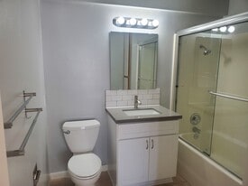 Building Photo - 7892 2nd St