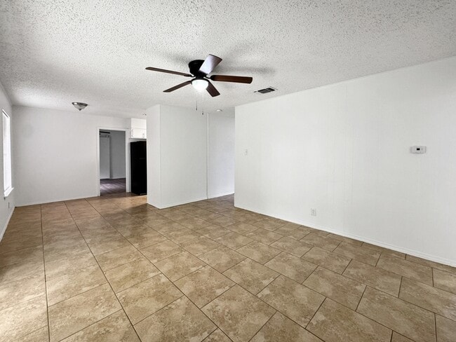 Building Photo - 7510 Old Spanish Trail