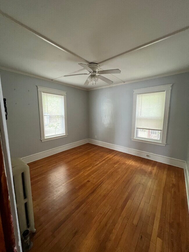 Bedroom #1 - 78 Broadway