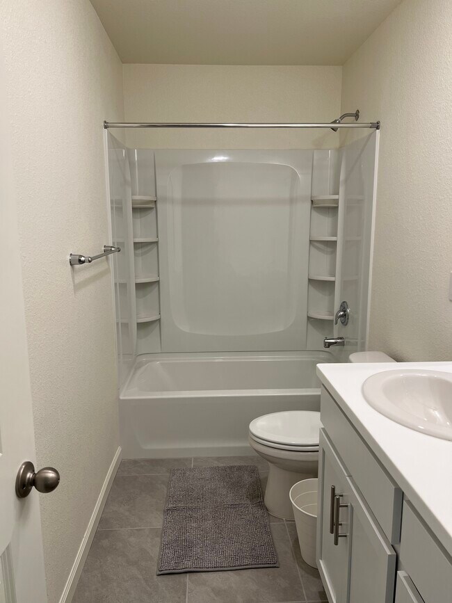 Floor 2 - Common Bath - 329 Shafer Ave