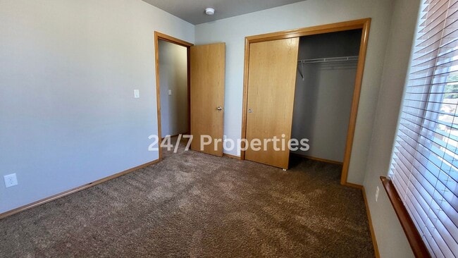 Building Photo - *FIRST MONTH FREE* Charming 4 BD | 2.5 BA ...