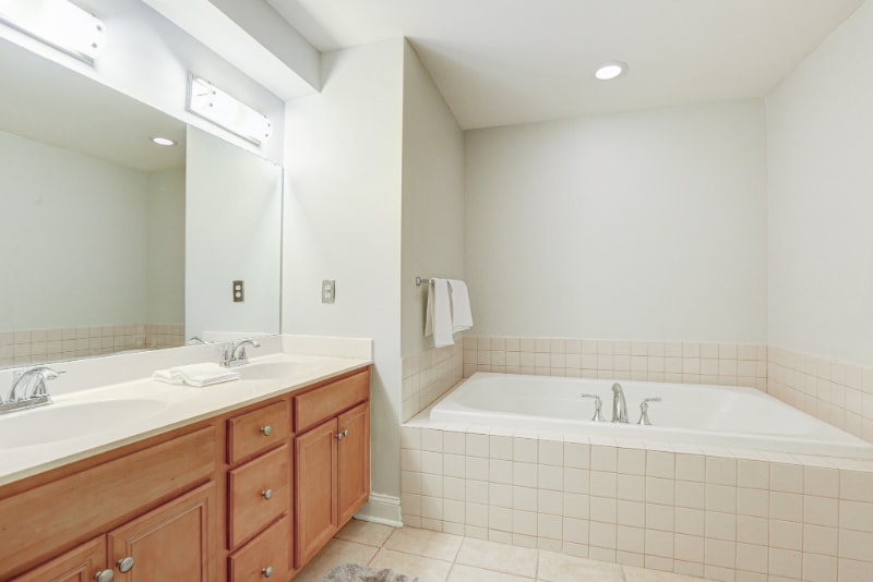 Building Photo - 194 Christina Landing Dr