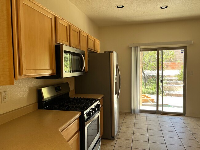 Building Photo - 9219 Colima Ave NW