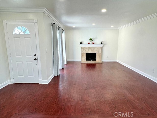 Building Photo - 15471 Salisbury Ln
