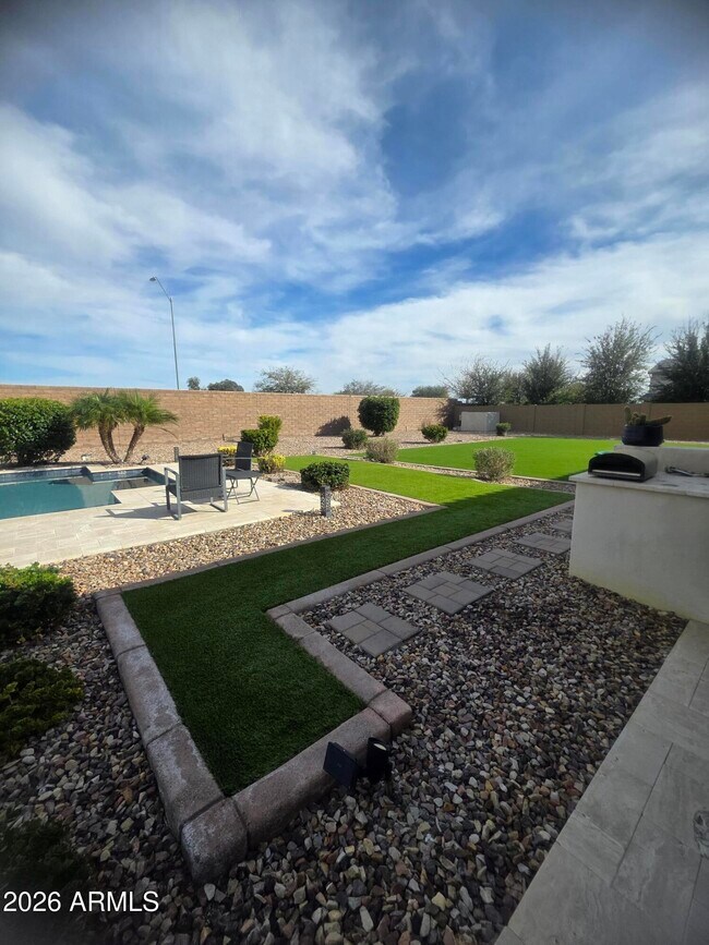 Building Photo - 22719 N 91st Dr