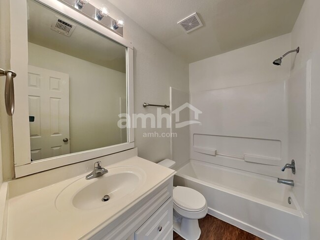 Building Photo - 4345 Medina River Loop