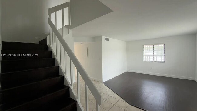 Building Photo - 341 NW 109th Ave