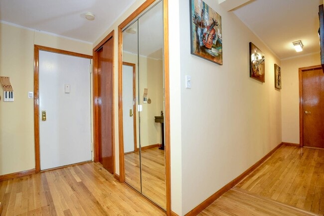 Building Photo - 2785 Ocean Pkwy