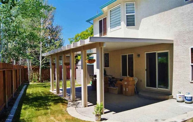 Building Photo - 5 Bedroom Home in Northwest Reno