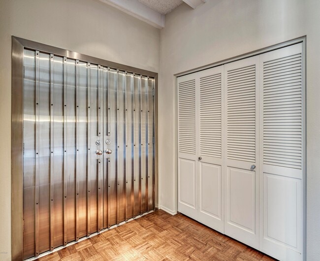 Building Photo - 7145 E McDonald Dr