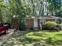 Building Photo - 4503 Lochleven St
