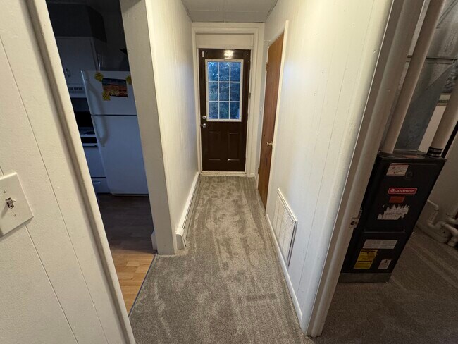 Building Photo - 608 W Michigan Ave