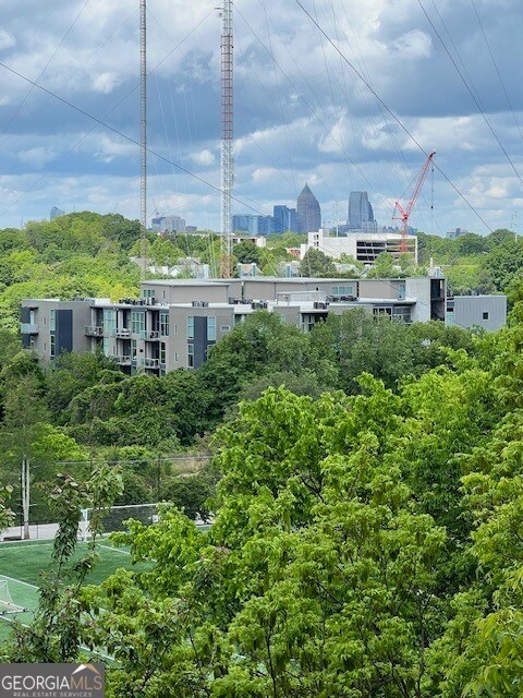 Building Photo - 112 Rogers St NE