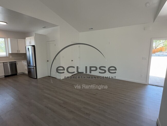 Building Photo - 149 Buena Vista Dr