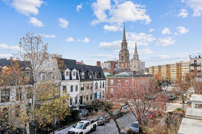 Building Photo - 1469 Harvard St NW