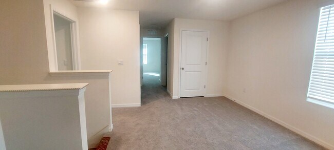 Building Photo - 35386 Spruce Knob Ct