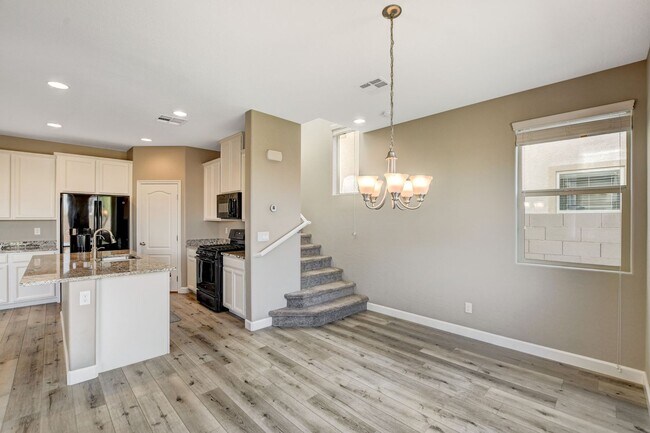 Building Photo - Beautiful Two-Story Home in Gated Cortona – Southern Highlands!