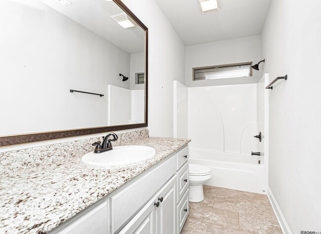 Building Photo - 8231 Valencia Ct