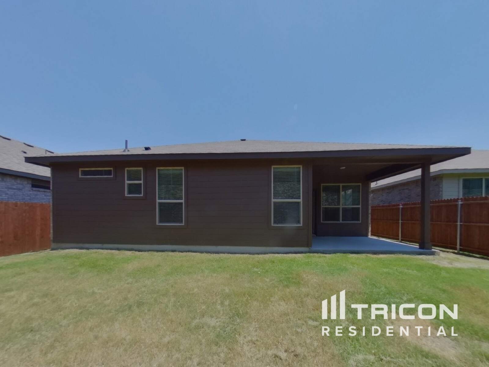Building Photo - 2404 Sunset Beach Ct