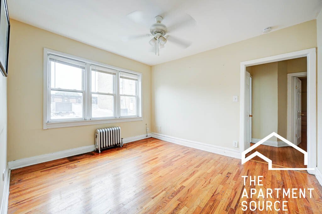 Building Photo - 4409 N Kenneth Ave