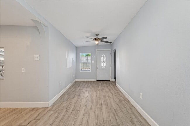 Building Photo - 7454 Navidad Rd