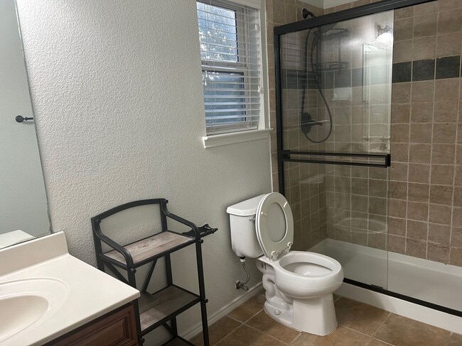 Building Photo - House For Lease McKinney