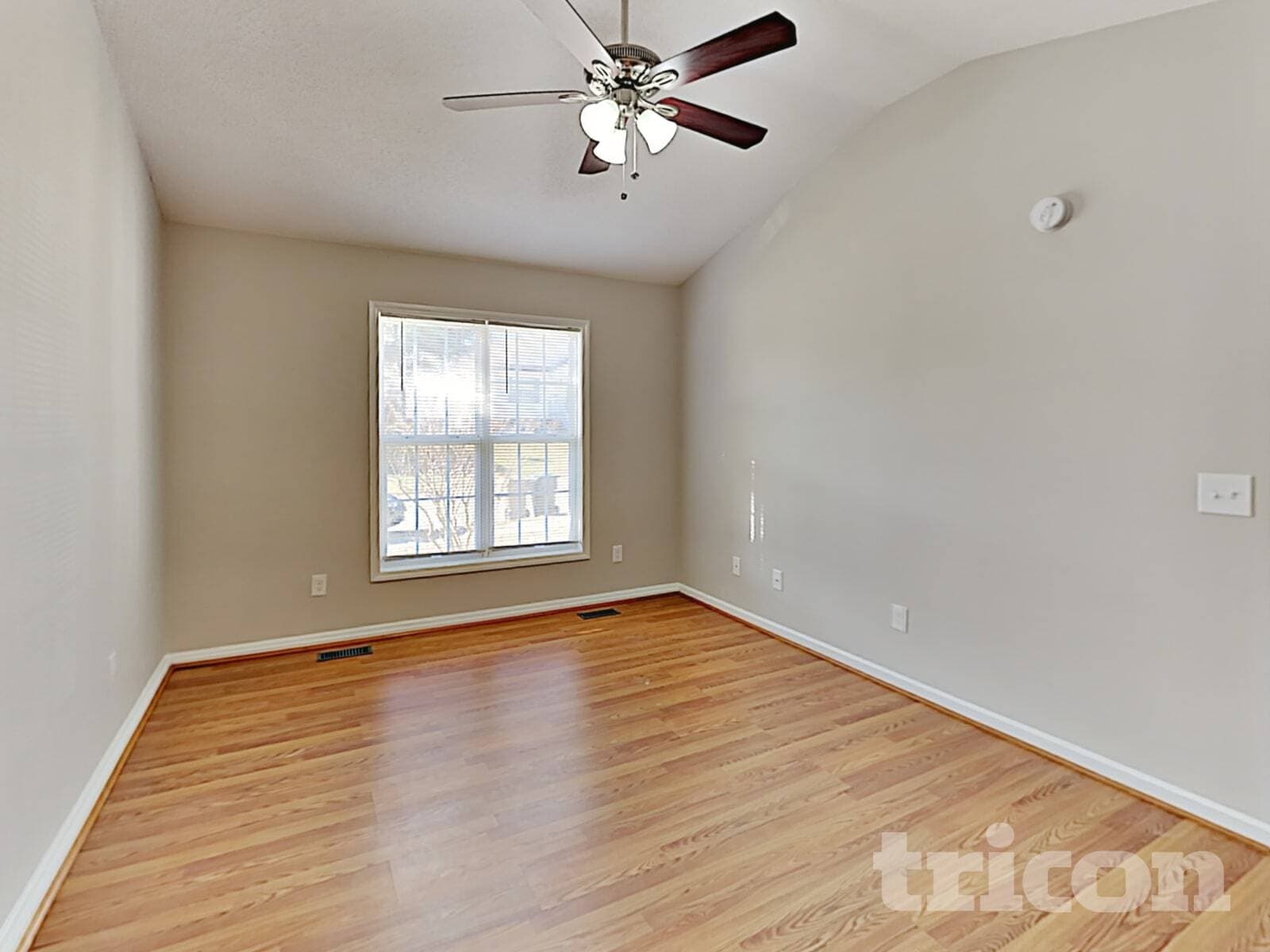 Building Photo - 1237 Woodbriar St