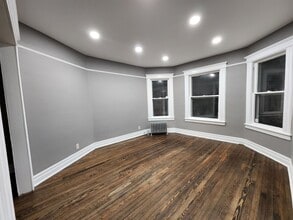 Building Photo - 22 Davis Ave