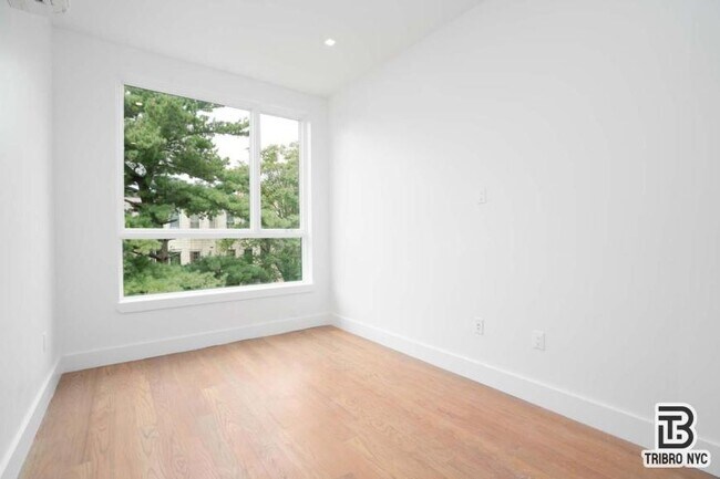 Building Photo - 2 bedroom in BROOKLYN NY 11237