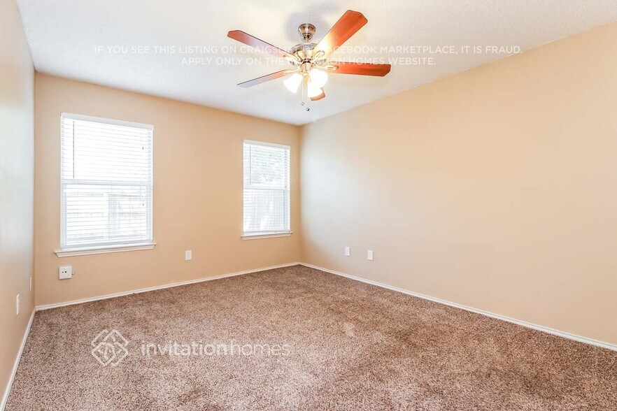 Building Photo - 1216 Hidden Creek Dr