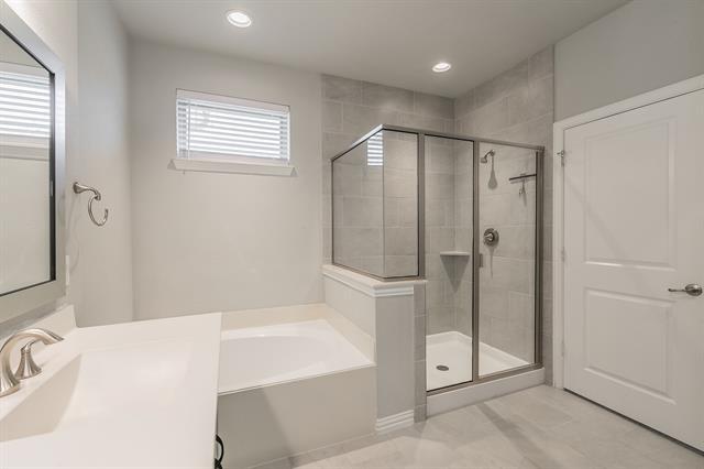 Building Photo - 17736 Coralberry Dr