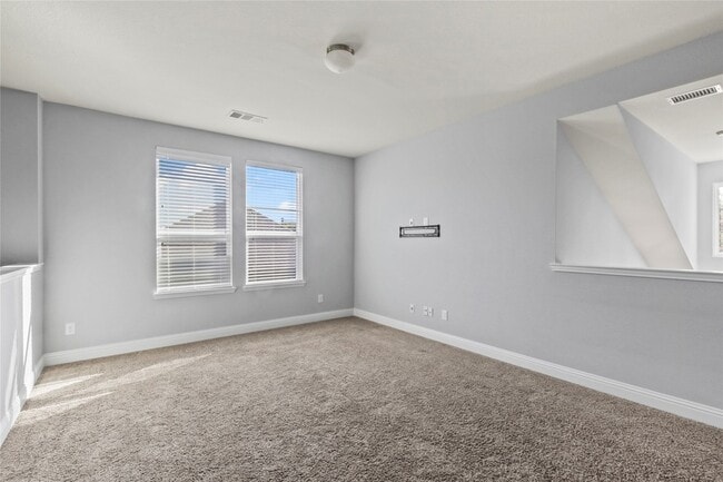 Building Photo - 4424 Overbrook Dr