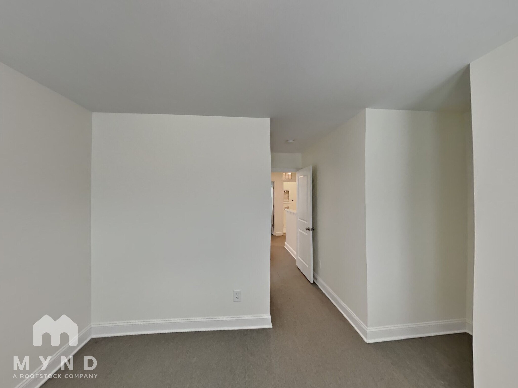 Building Photo - 2407 Eagle Creek Ct