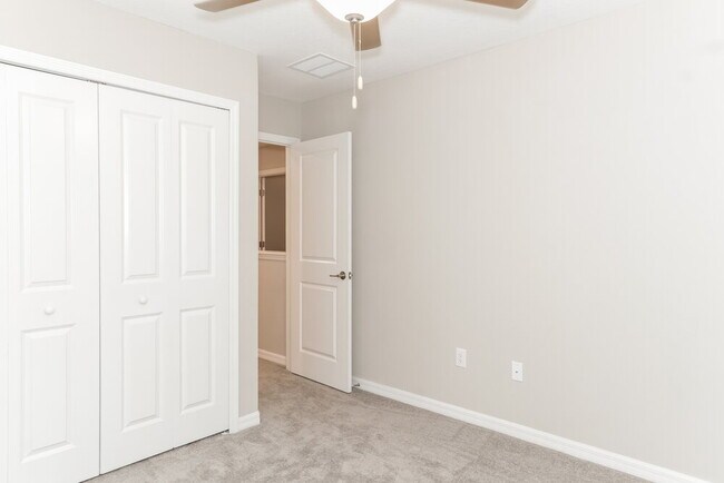 Building Photo - 7314 Spring Snowflake Ave