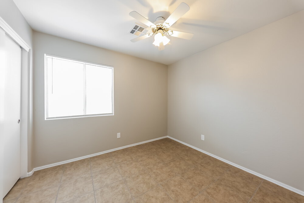 Building Photo - 10618 W Pima St