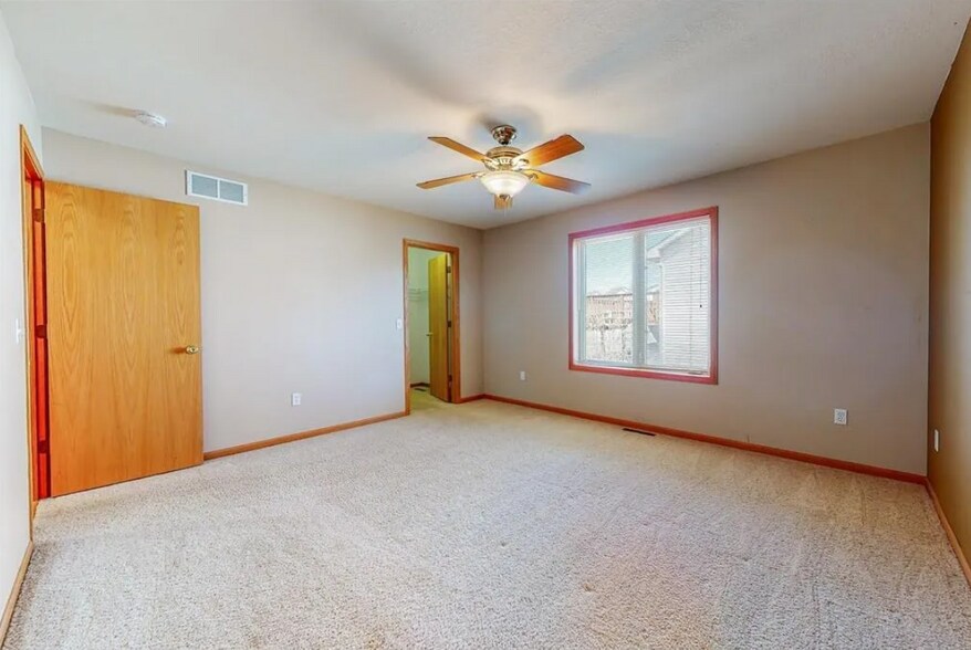 Building Photo - 6251 Fairway Dr NW