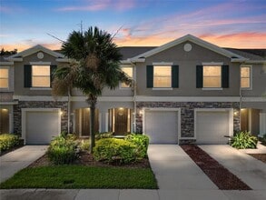 Building Photo - 10425 Red Carpet Ct