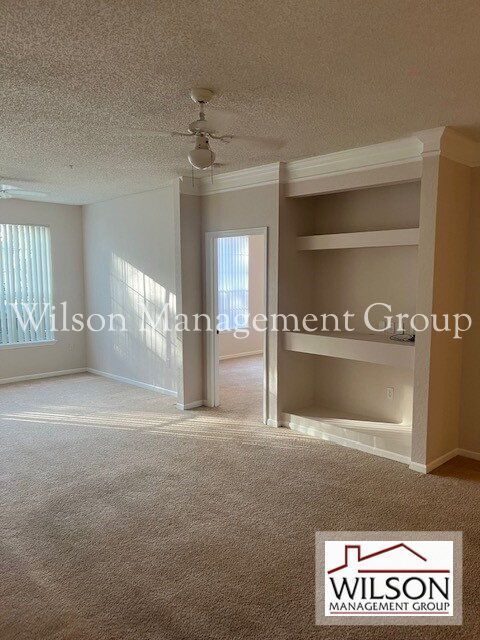 Building Photo - 13037 Mulberry Park Dr