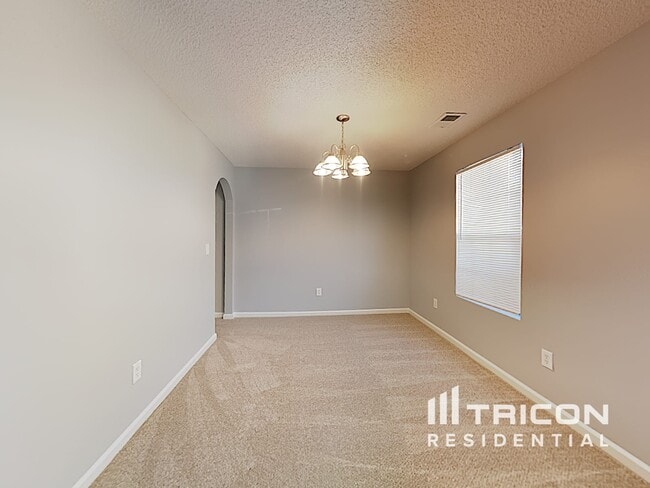 Building Photo - 7089 Merrywood Dr
