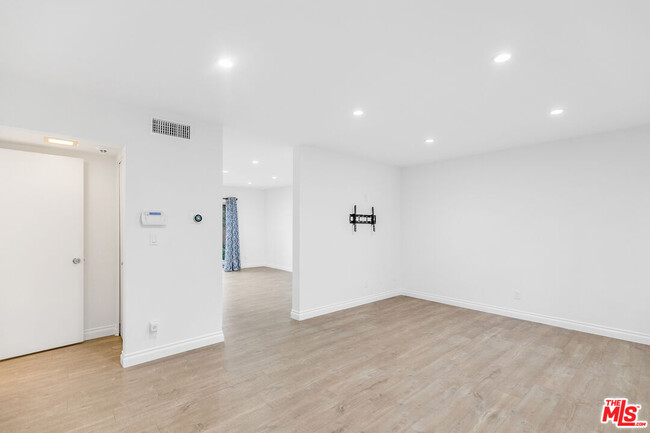 Building Photo - 1278 Stonewood Ct
