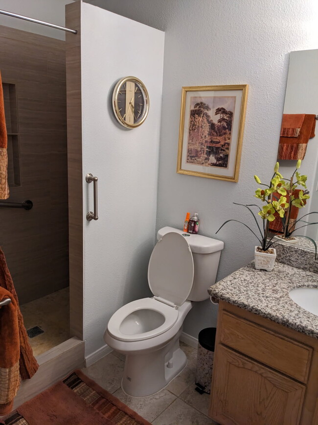 Building Photo - 3970 Equinox Ct