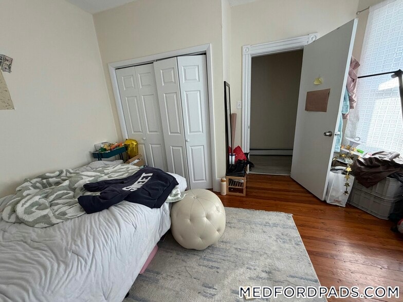 Building Photo - 68 Winchester St