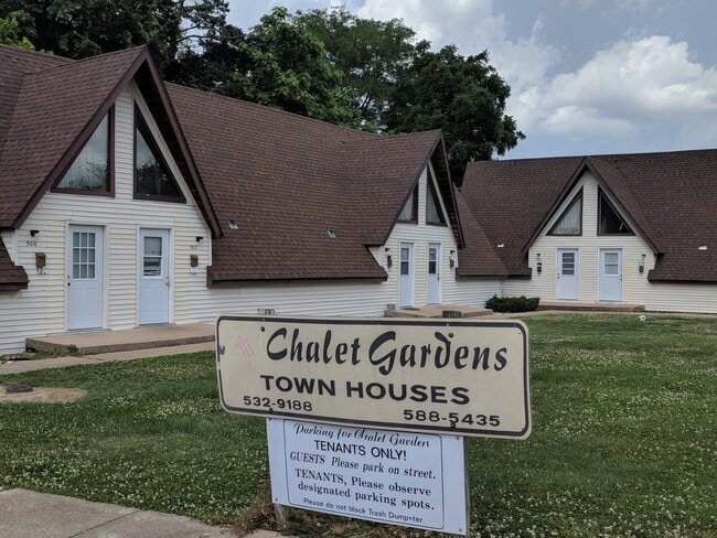 Primary Photo - Newly Remodeled Affordable 2 Bedroom 1.5 B...