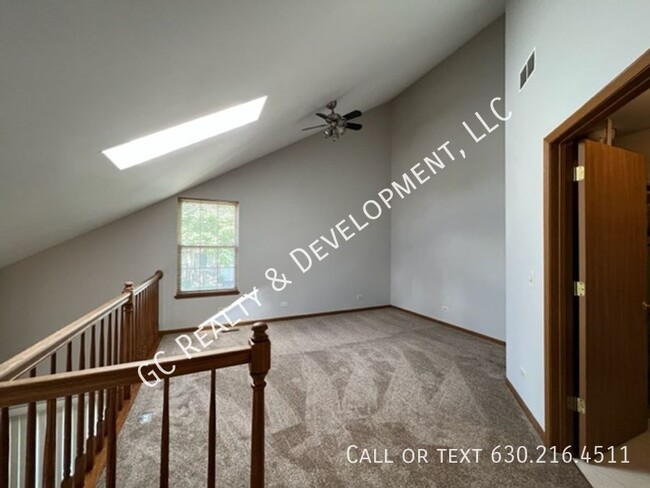Building Photo - 1077 Stillwater Rd