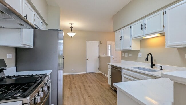 Building Photo - 265 Sierra Pass Dr