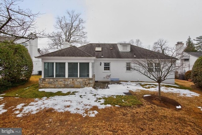 Building Photo - 4709 River Rd