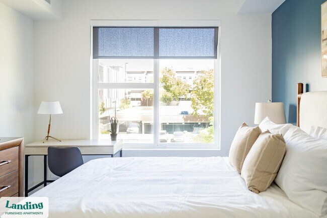 Building Photo - 357 E 500 S