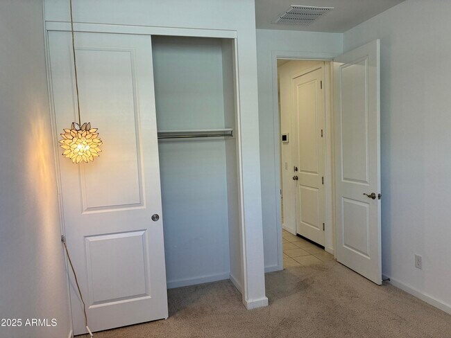 Building Photo - 27371 N 176th Dr